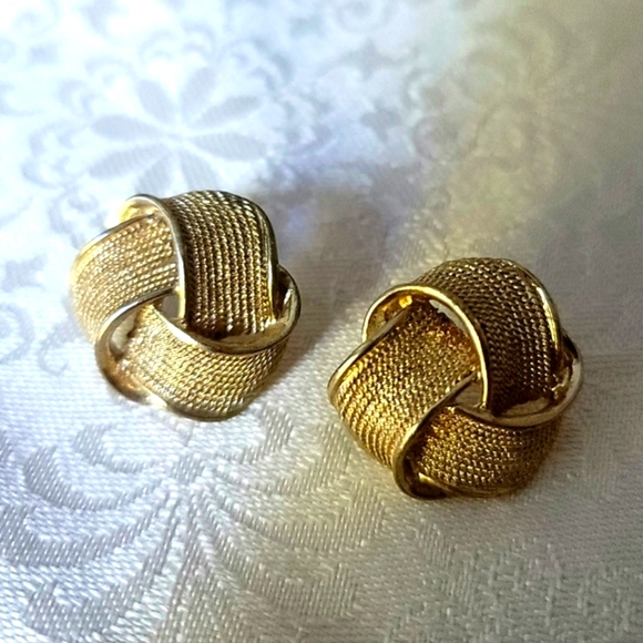 Fashion Gold-Toned Love Knot Stud Earrings - Picture 2 of 3